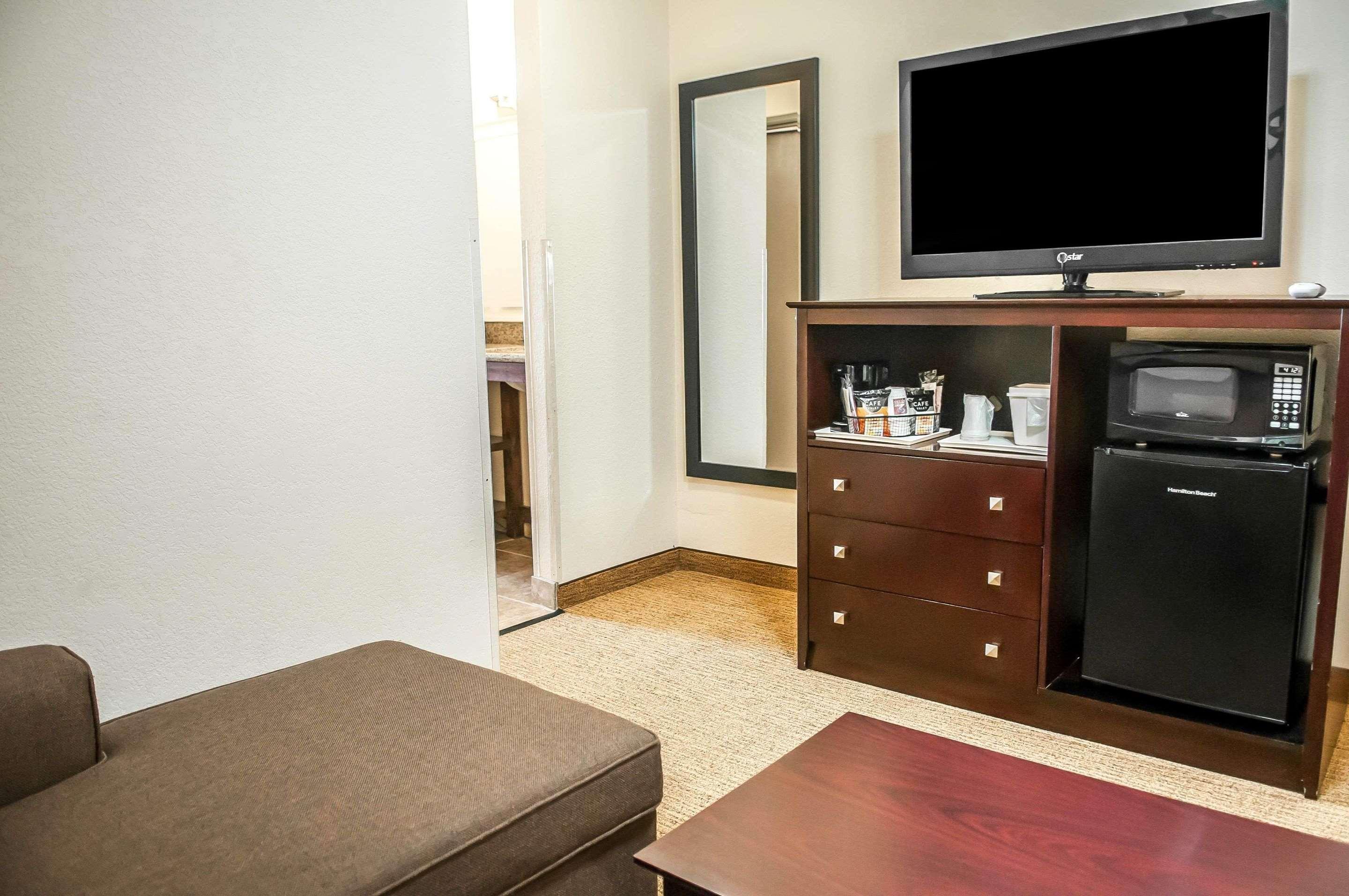 Comfort Suites Albuquerque Extérieur photo