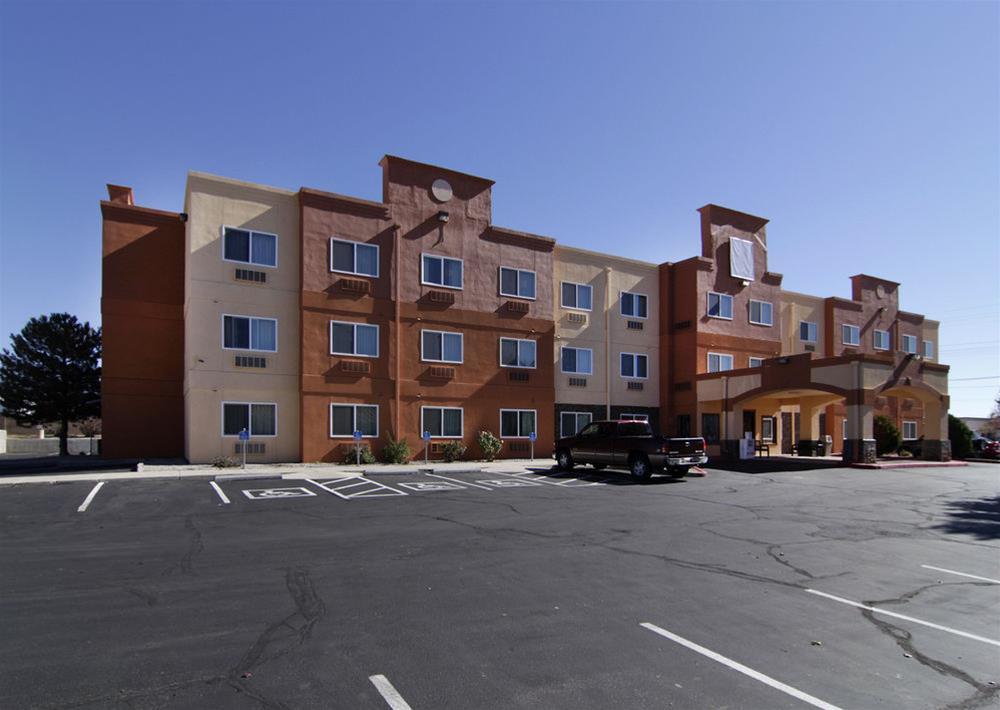 Comfort Suites Albuquerque Extérieur photo