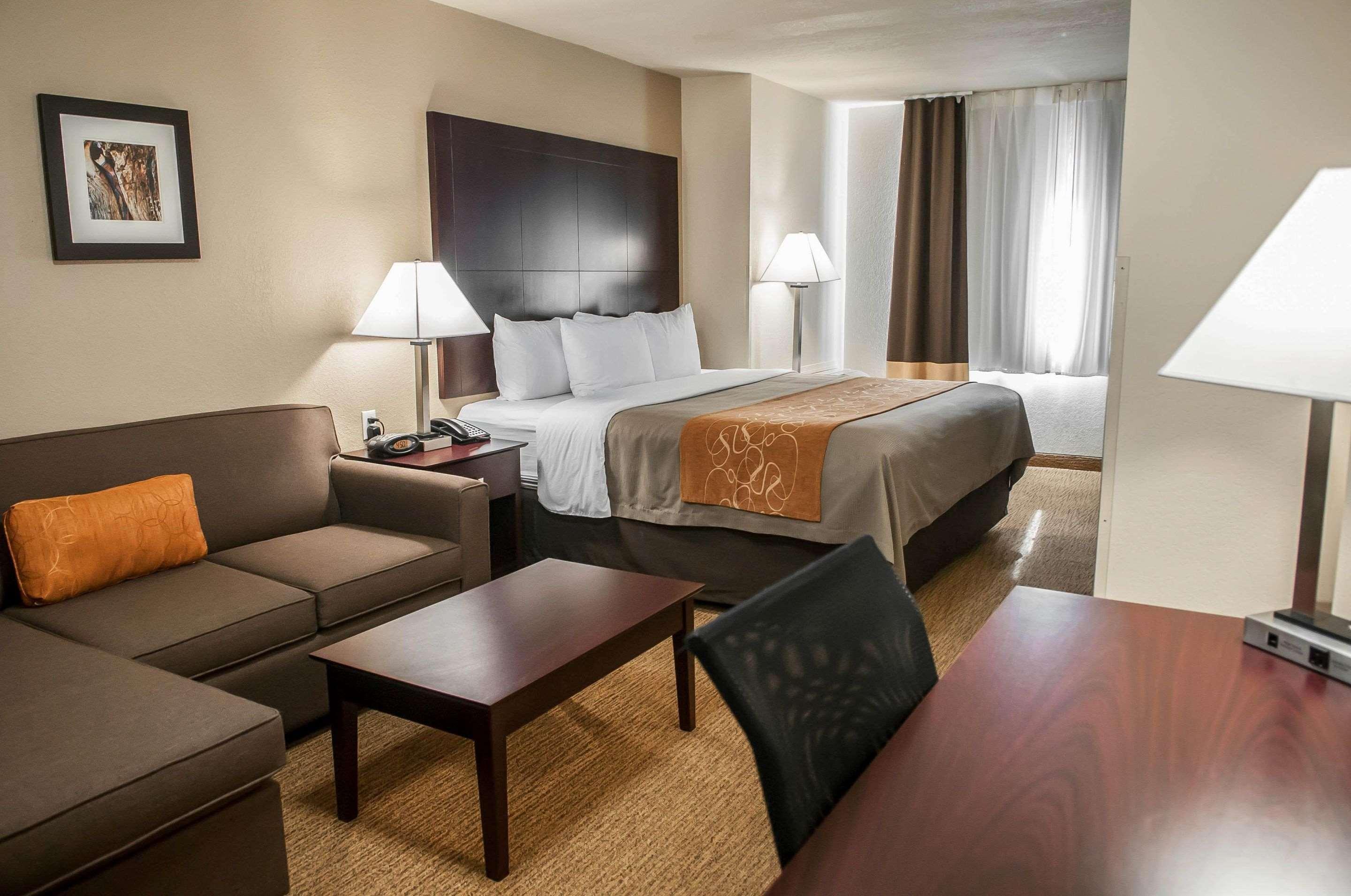 Comfort Suites Albuquerque Extérieur photo